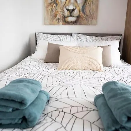 Pod Katedra W Gnieznie غنيزنو